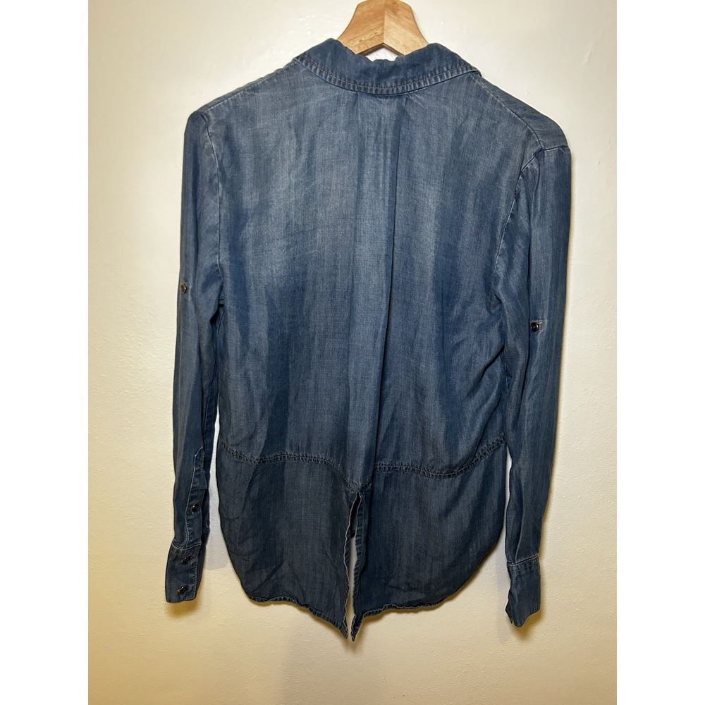 Women's Cloth & Stone Chambray Hidden Button Up‎ High Low Shirt Size Small - Picture 6 of 9